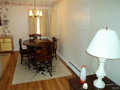 2037 Edgehill Rd, Bethlehem, PA 18017 - photo 6