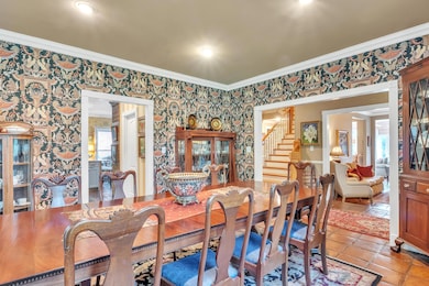Dining Room (8)