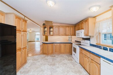 18 Mockingbird Ln, Tiverton, RI 02878 - photo 6