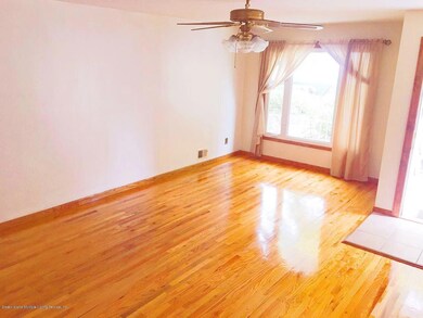 7 Echo Place, Staten Island, NY 10314 - photo 3