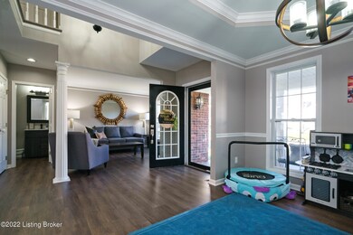 8906 Adams Run Ct, Louisville, KY 40228 - photo 3