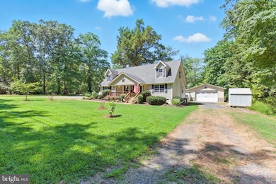 811 Long Point Rd, Hague, VA 22469 - photo 3