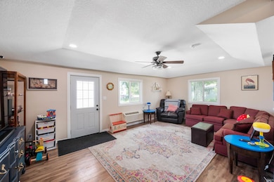 5808 W Jackson St, Muncie, IN 47304 - photo 5