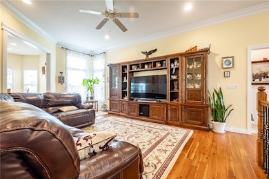 2711 Daffodil Ct W, Columbus, IN 47201 - photo 5