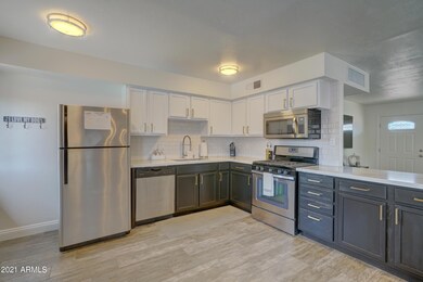 8638 E Valley View Rd-09