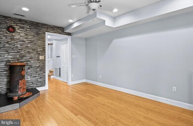 513 S Patterson Park Ave, Baltimore, MD 21231 - photo 5