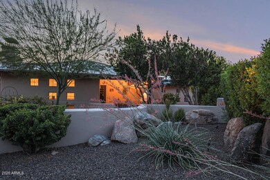 726 W Northview-3