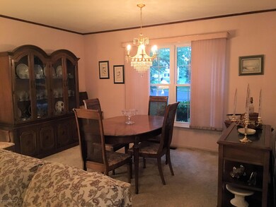 604 Buckingham Cir, Middletown, NJ 07748 - photo 7