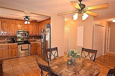 2557 Gold Rush Dr, Lincolnton, NC 28092 - photo 5