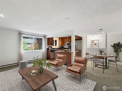 7909 218th St SW unit 4, Edmonds, WA 98026 - photo 3