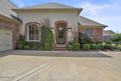 03-105 Windward Ct