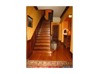 Center hall Colonial boast beautiful details!