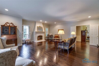 2661 Forestvale Rd, Ottawa Hills, OH 43615 - photo 7