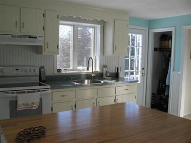 19 Dexter Ave, Sandwich, MA 02563 - photo 4