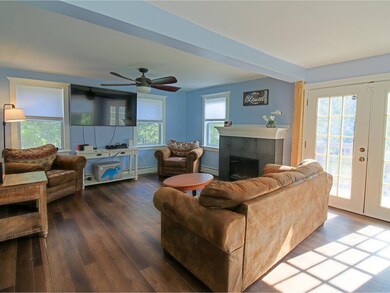 945 Dugway Rd, Richmond, VT 05477 - photo 4