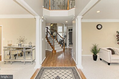 21510 Tithables Cir, Broadlands, VA 20148 - photo 3