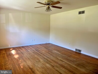 4403 Sandy Dr, Wilmington, DE 19808 - photo 4