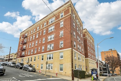 6701 Jfk Blvd E unit A1, West New York, NJ 07093 - photo 4