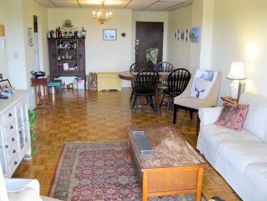 2353 Massachusetts Ave unit 92, Cambridge, MA 02140 - photo 2