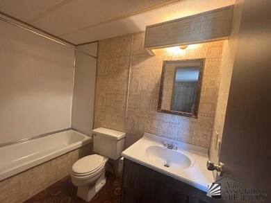 12467 E 39th Place, Yuma, AZ 85367 - photo 6