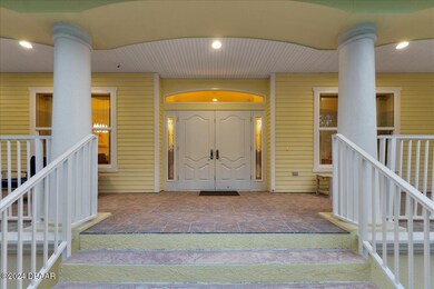110 Ocean Way Dr