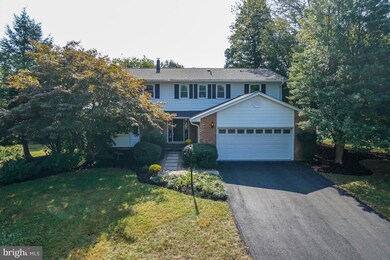 913 Saddleback Ct, McLean, VA 22102 - photo 4