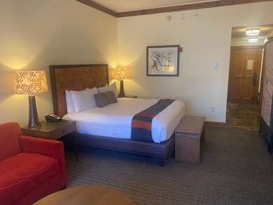 7412 Mountain Rd unit 250, Stowe, VT 05672 - photo 5