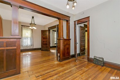 1451 W 7th St, Davenport, IA 52802 - photo 7