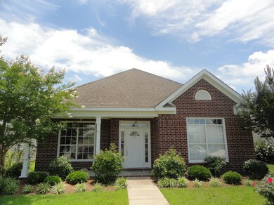 23 Brianleigh Dr 001
