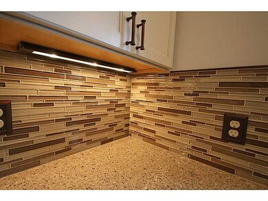 Kitchen. Custom features like quartz counter tops 