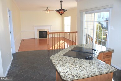 10501 Restmoor Place, White Plains, MD 20695 - photo 5