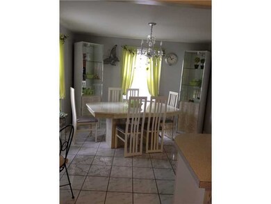 11 Circle Dr, Riverside, RI 02915 - photo 5