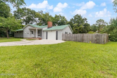 400 Dogwood Ln, Jacksonville, NC 28540 - photo 2