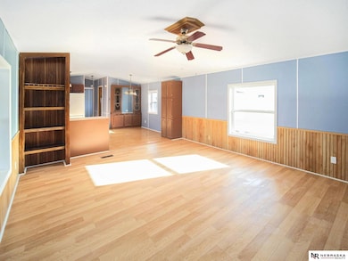 1800 SW 11th St, Lincoln, NE 68522 - photo 3