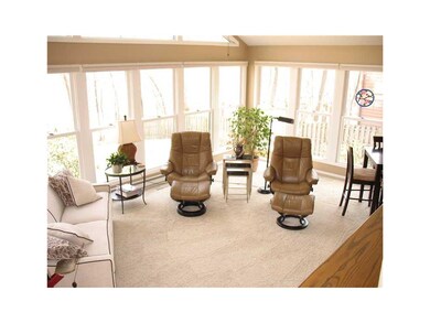 4-Seasons Porch/Room.