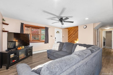 104 Riley Rd, New Windsor, NY 12553 - photo 5