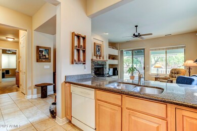 Kitchen (1)