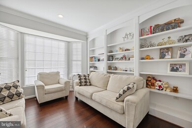 17044 Anns Brook Ct, Woodbridge, VA 22191 - photo 5