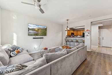 4518 W Cave Run Ln, South Jordan, UT 84009 - photo 4