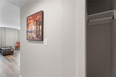 315 N Spruce St unit 304, Winston Salem, NC 27101 - photo 5