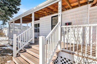 1208 E 22nd St, Cheyenne, WY 82001 - photo 4