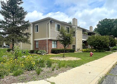 3001 Fernwood Ave unit 202, Ann Arbor, MI 48108 - photo 3