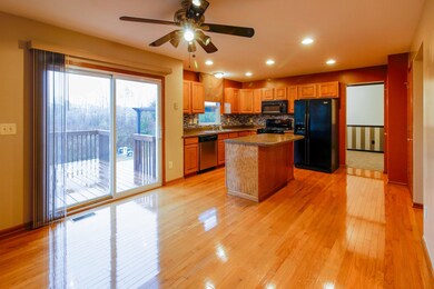 Eat-in area and kitchen