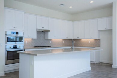 Mulberry 34 kitchen 3