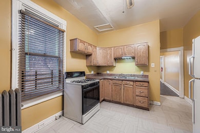 2213 Poplar Grove St, Baltimore, MD 21216 - photo 6