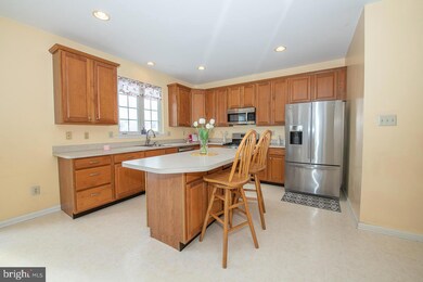 134 Connor Dr, Royersford, PA 19468 - photo 6