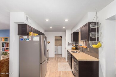 0011-11 - White Mountain - Copy