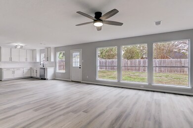 30539 Country Meadows Dr, Tomball, TX 77375 - photo 6