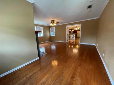 119 E College St, Sherman, TX 75090 - photo 3