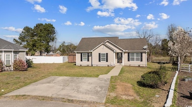 209 Pepperberry Ct, Conway, SC 29526 - photo 2
